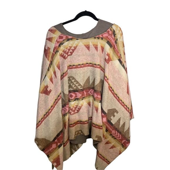 Gorgeous womens cover and top underneath by Very J size small and cover is one s - Picture 5 of 6